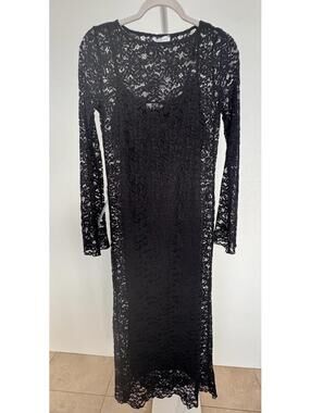 Top Shop- Size 4-6 Black Lace Dress
